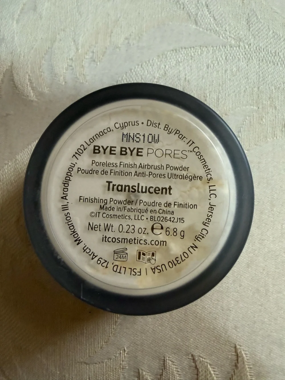 IT Cosmetics Bye Bye Pores Translucent Powder 0.23 oz Airbrush Finish NIB‎